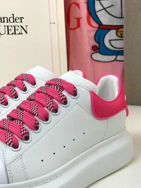 Picture of Alexander McQueen Shoes _SKU21815094SZ35-44110